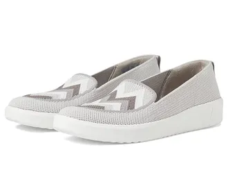 Bzees March On Moc Womens Shoes Grey : 7.5 M, Textile