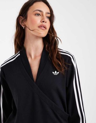 adidas Originals x Jennie top avvolgente Superstar nero