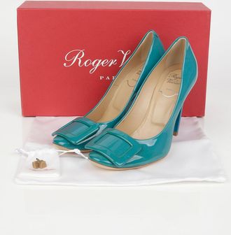 Roger Vivier Trumpet Pumps Size