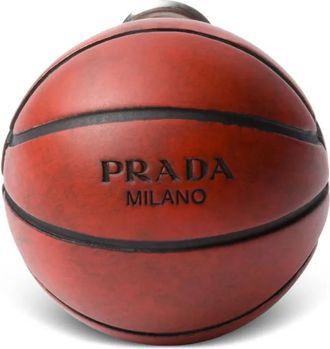 Prada Orecchini a clip a forma di pallone da basket - Marrone