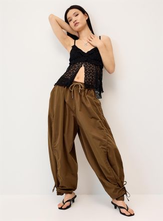 Twik Womens Oversized twill barrel-leg pant