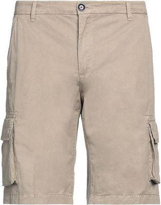 Fred Mello BOTTOMWEAR - Shorts & Bermuda Shorts sur YOOX.COM