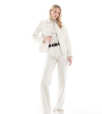 Only Tall ONLY Tall Juicy high waisted wide leg jeans in ecru-White