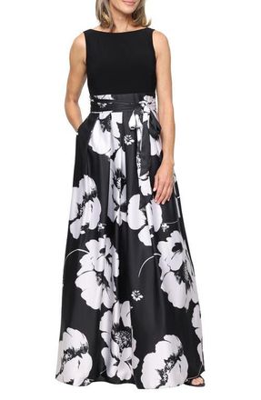 S.L. Fashions Mixed Media Floral Sleeveless Gown in Black Ivory at Nordstrom, Size 18