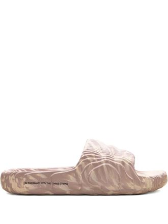 adidas Adilette textured slide sandals - Neutrals