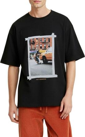 D.RT City Graphic T-Shirt in Stone at Nordstrom, Size Xx-Large
