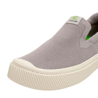 Cariuma Cariuma IBI Slip On Light Grey 300708G19 Womens