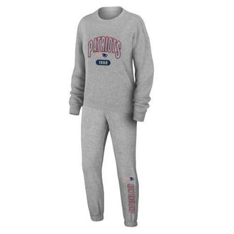 WEAR by Erin Andrews Womens WEAR by Erin Andrews Heather Gray New England Patriots Plus Size Knitted Tri-Blend Long Sleeve T-Shirt & Pants Lounge Set at Nordstrom, Size