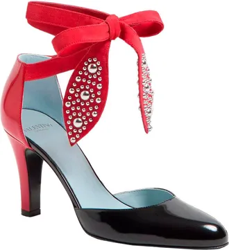 Valentino Garavani Womens Black Pumps With Bead Embellishment Calf