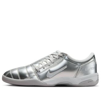 Nike (WMNS) Nike Total 90 Metallic Platinum II9792-011