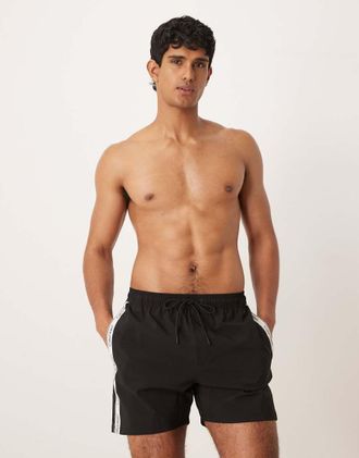 Calvin Klein Pantaloncini da bagno neri con coulisse e nastro con logo-Nero