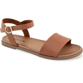 Unionbay Regal Ankle Strap Sandal in Cognac at Nordstrom Rack, Size 6.5