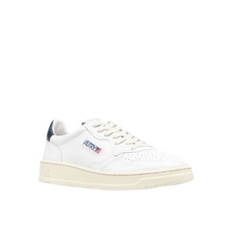 Autry Sneakers met Logo Patch en Geperforeerd Detail - Heren - Sneakers - Wit - 41 EU - Schoenen