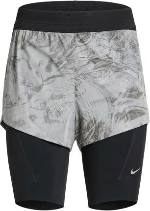 Nike PARTES DE ABAJO - Pantalones cortos y bermudas en YOOX.COM