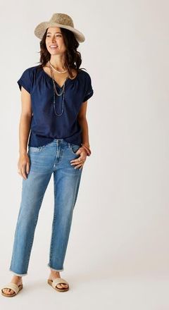 Carve Designs Austin Crop Jean in Blue Tide at Nordstrom, Size 12