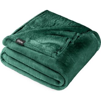 Bare Home Microplush Fleece Blanket in Forest Green at Nordstrom, Size Twin