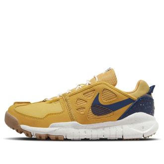 Nike Free Terra Vista Sanded Gold CZ1757-700