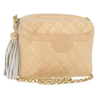 Chanel Pre-owned Cross Body Bags, female, Beige, Size: ONE SIZE Pre-owned Vintage Patent Leather Shoulder Bag
