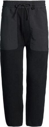 Moncler HOSEN & R&Ouml;CKE - Hosen auf YOOX.COM