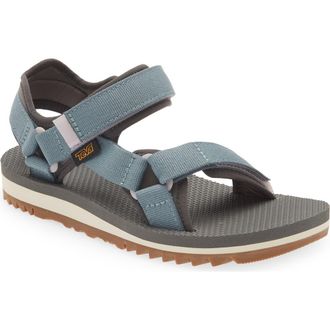 Teva Universal Trail Sandal in Trooper/Dark Gull Grey at Nordstrom, Size 6
