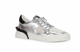 Vintage Havana Womens Laser Chrome Sneaker In Silver
