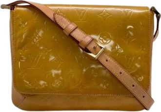 Louis Vuitton Pre-owned Cross Body Bags, female, Yellow, Size: ONE SIZE Pre-owned Monogram Vernis Shoulder Bag