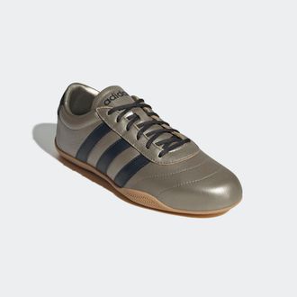 adidas Sneaker ADIDAS SPORTSWEAR GRAND COURT LO, Damen, Gr. 38,5, cyber metallic, carbon, gum 3, Leder, Synthetik, Schuhe Sneaker, Design auf den Spuren des 