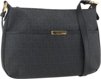 Fendi Pre-owned Shoulder Bags, female, Black, Size: ONE SIZE Pre-owned Plastic Shoulder Bag