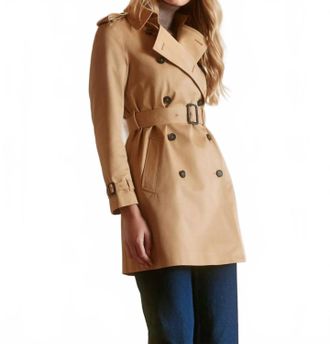 FAIRFAX & FAVOR Bailey Trench Coat In Sand