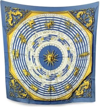 Hermès Pre-owned Scarves, female, Multicolor, Size: ONE SIZE Pre-owned Silk scarves