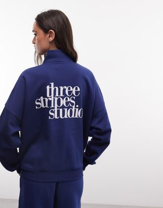 adidas adidas Sportswear - Three Stripes Studio - Maglia sportiva color blu navy