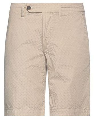 Truenyc Shorts & Bermuda Shorts