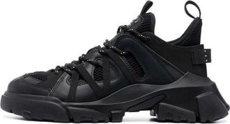 Alexander McQueen McQ Alexander McQueen Descender Lace-Up Sneakers Core Black 652434R28141000