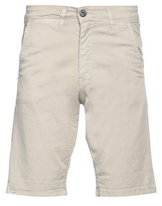 Displaj Shorts & Bermuda Shorts