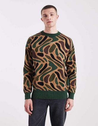Parlez Clothing Maglione verde e marrone con stampa mimetica e logo-Multicolore