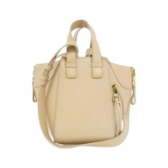 Loewe Pre-owned Hammock Compact Calf Shoulder Bag - Dames - Pre-owned - Beige - Maat: ONE Size Leer