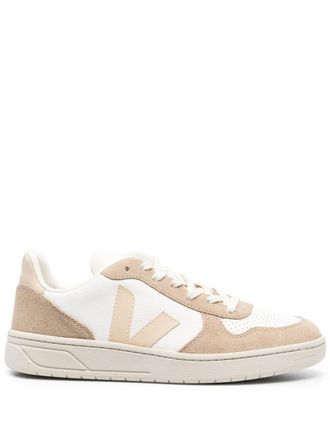 Veja V-10 Shoes