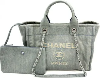 Chanel Light Blue Denim Tote Bag (Pre-Owned)