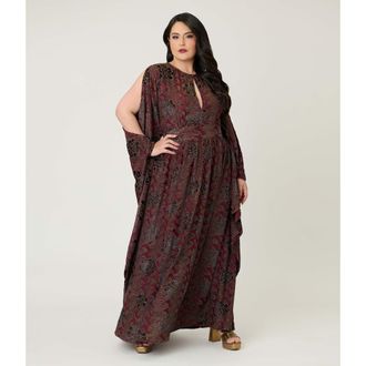 Unique Vintage Plus Size 1960s Flutter Sleeve Caftan in Burgundy Floral at Nordstrom, Size 2 X