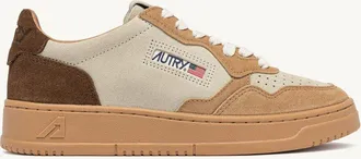 Autry SNEAKERS MEDALIST LOW TRICOLOR IN SUEDE TUNDRA EGG E PEANUT