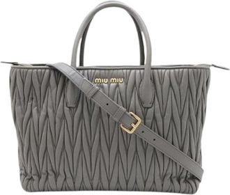 Miu Miu Pre-owned Leren Matelass&eacute; 2Way Handtas - Dames - Vintage Shopper - Grijs - ONE Size - Leer - Vintage