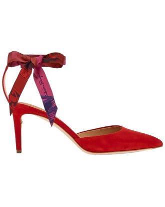 Ferragamo Iman Leather Pump