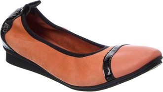 Arche Ninour Leather Flat