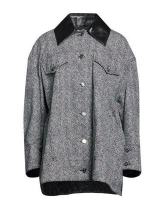 Givenchy JACKEN & M&Auml;NTEL - Jeansjacken/M&auml;ntel auf YOOX.COM