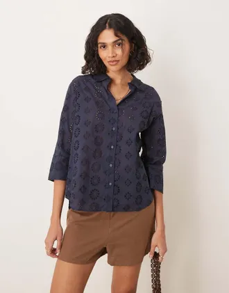 Jacqueline de Yong pointelle 3/4 sleeve shirt in dark navy