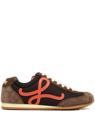 Loewe Sneakers con logo - Marrone