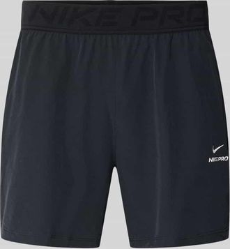 Nike Shorts mit Logo und elastischem Bund in Black, Gr&ouml;&szlig;e XXL