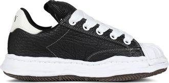 Miharayasuhiro Sneakers nere in pelle con lacci - Nero