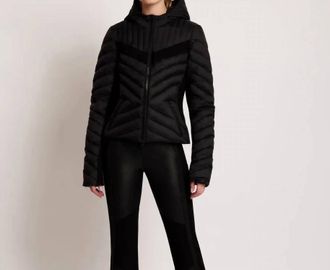 Blanc Noir Chevron Stripe Puffer Jacket In Black