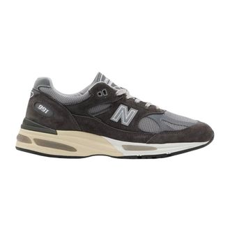 New Balance Made in UK 991v2 Trainers - male - New Balance - Running Shoes - Gray - 8 1/2 UK - Sport